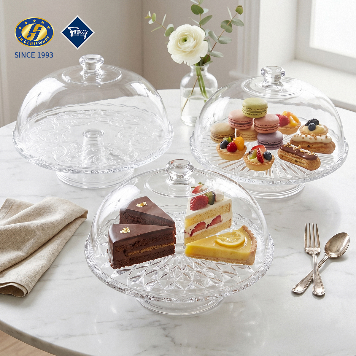 Large Sunburst Embossed Glass Cake Stand With Dome Lid, Round Crystal Dessert Display Plate For Big Cake Fruit Pastry, Gift Box Wholesale FINECCG Ready Goods