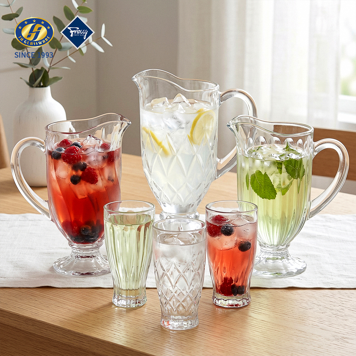 Large Capacity Lead-Free Glass Pitcher With Handle Clear Fruit Infusion Water Jug For Iced Tea Lemonade Home Cafe Table Decor