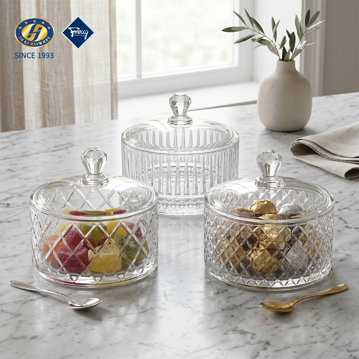 Vertical Striped Lead-Free Glass Storage Jar With Lid Clear Nut Fruit Snack Container For Kitchen Home Table Decor