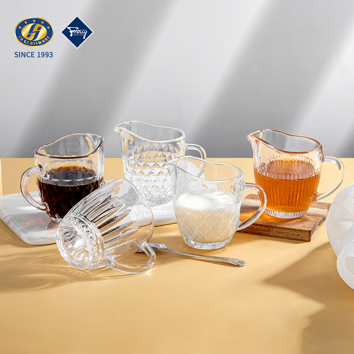 Wholesale Soda Lime Glass Pitcher Set | Clear Glass Water Jug with Handle for Beverage OEM